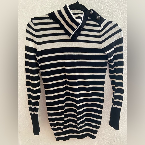 Club Monaco Snap turtleneck Sweatshirt - Picture 1 of 5